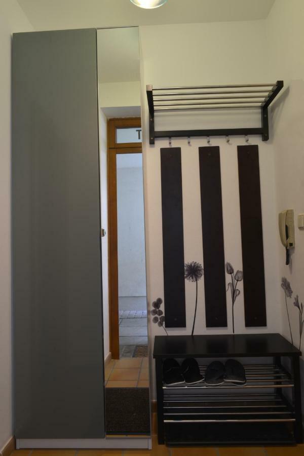 Lg Cosy Apartment Korneuburg Exteriör bild